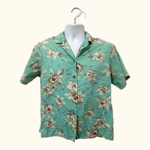 Paradise Found Women’s Hawaiian Floral Button Shirt Size M Boxy Relaxed - Picture 1 of 7