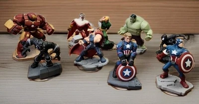 Figuras 9 piezas Disney Infinity Six - 2.0 y tres 3.0 (Marvel Avengers)  Foto 1 de 4