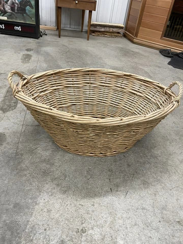 BS8 Vintage  Wicker Laundry Basket Woven Oval Very Large w/Handles Cover