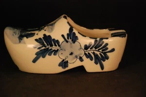 Small Porcelain Dutch Clog - Picture 1 of 1