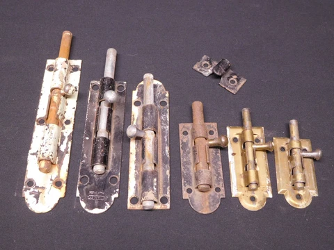 6 vintage sliding bolt gate door window latches and one keeper Cover