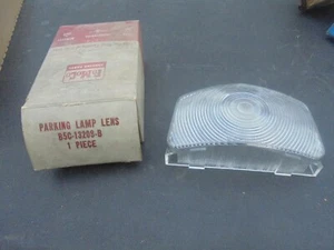 Vintage NOS Ford Parking Lamp Lens B5C-13208-B 1955-1956 Ford Truck FDM-13208-B - Picture 1 of 7