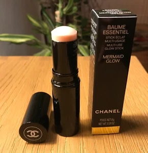 CHANEL Baume Essentiel Multi-Use Glow Stick in Mermaid Glow Brand New - Picture 1 of 4