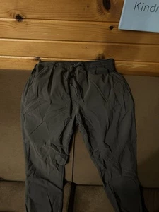 RSQ Jogginghose Herren klein grau Gummibund leicht Freizeit - Bild 1 von 4