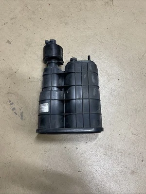 MERCEDES X166/ W166 GL450 GL350 ML550 FUEL VAPOR CANISTER CHARCOAL FILTER OEM - Image 1 of 4