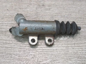 00-05 TOYOTA MR2 SPYDER ZZW30L CLUTCH SLAVE CYLINDER OEM - Picture 1 of 12