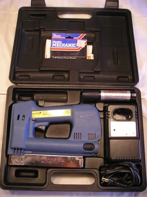 Arrow ETC-50 Cordless Staple Gun Kit - Image 1 of 4