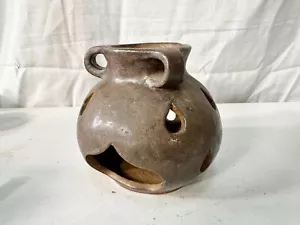 VINTAGE RED CLAY STUDIO POTTERY AE 80 MARKED BASE OIL / CANDLE CHIMNEY HOLDER - Picture 1 of 12