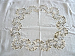 Oma's Tischdecke mit  Häkeleinsatz 200x132 cm, Handarbeit, - Bild 1 von 2