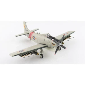 HA2921 1/72 Douglas A-1H AD-6 Skyraider 134585 1st FS VNAF Vietnam Air Force - Picture 1 of 4