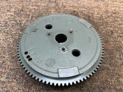 #2 1990-93 Polaris Trail Boss 350L 2x4 4x4 Magneto Volante Rotor Anillo Engranaje BONITO Foto 1 de 4