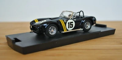 Minichamps Bang Model 1963 Ford Shelby Cobra Sebring 15 Gurney/Hill 1:43 - Image 1 of 4