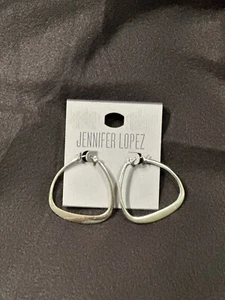Neu mit Etikett Jennifer Lopez Silber klobige Creolen - Bild 1 von 4