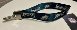 Philadelphia Eagles Wristlet Lanyard Keychain NFL Licensed NWT 9" Length - Picture 1 of 2