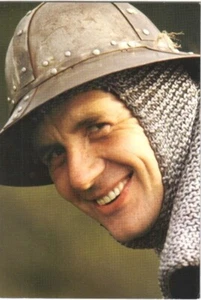 Monty Python and the Holy Grail 4 x 6 Postcard 2001 #5 Michael Palin NEW UNUSED - Picture 1 of 1