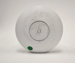 Ubiquiti UniFi UAP-AC-HD Wireless Access Point - Picture 1 of 4