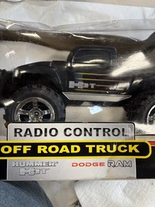 New Bright Hummer H3T 1:15RC Vehicle 1552/1587 Model 2006-20096 27 Me - Picture 1 of 12