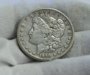 1890 S US Morgan dollaro d'argento $ 1 VF (pulito) - Foto 1 di 2