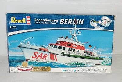 REVELL 1/72 SENOTKREUZER SEARCH AND RESUCUE VESSEL BERLIN KIT MONT. REF.05211 - Immagine 1 di 3