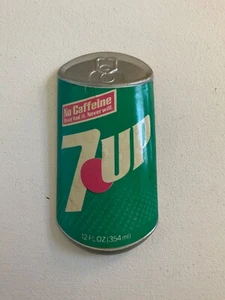 7 UP Arjon Vintage 3D Fridge Magnet - Picture 1 of 2
