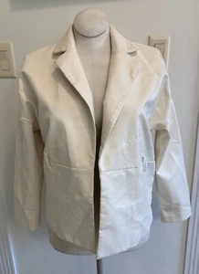 Camila Coelho Bruna Jacket in Ivory Small NWT *NO BELT* *SMALL FLAWS RETAIL $208 - Picture 1 of 14
