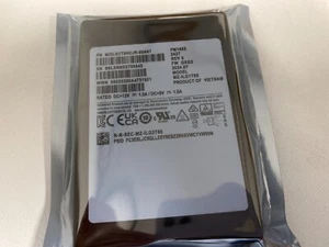Samsung MZILG1T9HCJR-00A07 PM1653 1.92TB 2.5" SAS 24Gb/s SSD - Photo 1/5