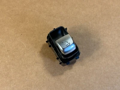 Mercedes C/GLC W205 S205 X253 С253 Seat Release Switch Button A2059058404 - Image 1 of 4