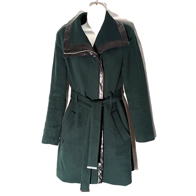 Abrigo con cinturón verde oscuro mezcla de lana Calvin Klein, talla M, gabardina 3/4 con ribete Foto 1 de 4