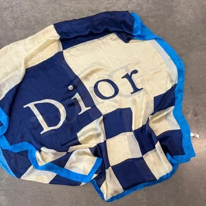 Bufanda Dior vintage años 90 Christian Dior seda azul crema patrón a cuadros 73x34 - Imagen 1 de 5
