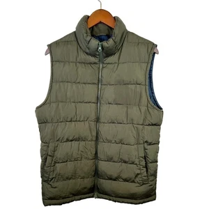 GAP Herren Größe Medium wärmste gefütterte Weste in schwarzem Gras mit Druckknopftaschen - Bild 1 von 10