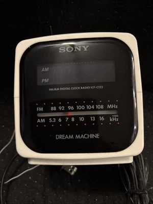 Sony Dream Machine Cube Alarm Clock AM/FM Radio Model ICF-C122 Cream LED Tested - Image 1 of 4