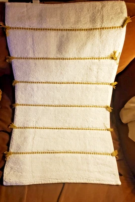 Alfombra de baño West Elm borla a rayas, blanco/oliva, 20x34 NUEVA EN PAQUETE 100% ALGODÓN Foto 1 de 4