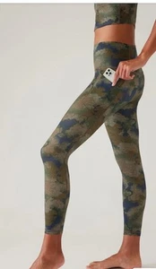 Legging ajustado para mujer Athleta Salutation Stash 7/8 verde camuflaje 2X nuevo con etiquetas - Imagen 1 de 7