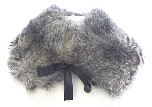 STEVIE MAC Women's Grey Faux Fur Hand-Made Fashion Collar Scarf #6424 Sz O/S NEW - Picture 1 of 1