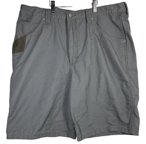 Mens WRANGLER Workwear Size 38 Rip Stop Fabric Gray 22 Inch Shorts 5 Pockets - Picture 1 of 10