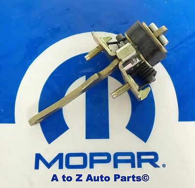 NEW 1984-2001 Cherokee XJ DRIVER or PASSENGER Side Door Check Strap,Mopar - Image 1 of 2