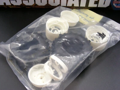 Team Associated 6007 RC10 Classic 40th Rear White Wheel Set & 6314 Spike Tires ! - Image 1 of 4