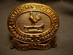 22a GORRA DE CADETES CABALLO LIGERO SASKATCHEWAN ANTES DE LA SEGUNDA GUERRA MUNDIAL INSIGNIA VIGILANTIBUS PLACA DE ORO - Imagen 1 de 7