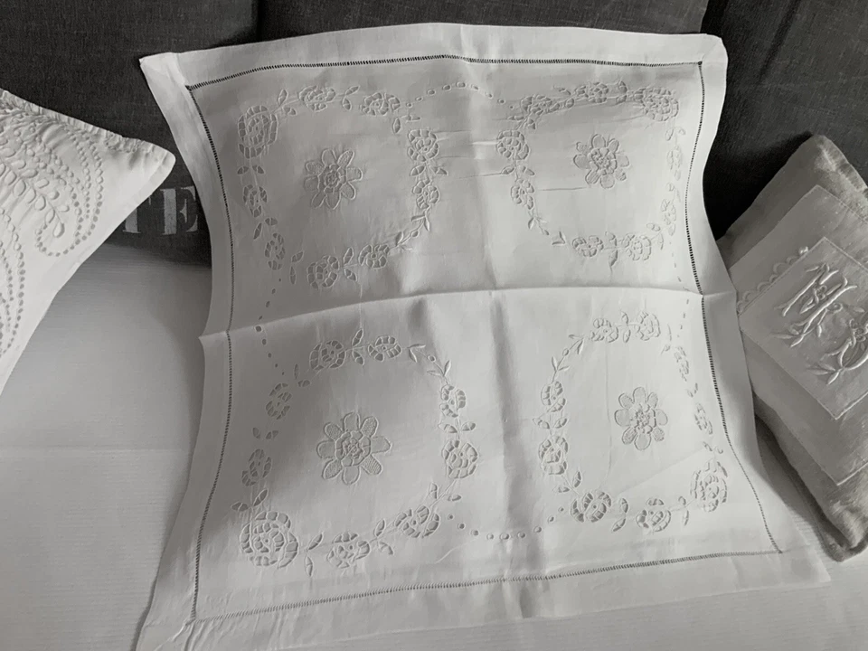 Linge Ancien Taie De Coussin En Fil De Lin Brodé Napoleon lll - Photo 1/4