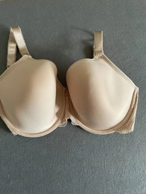 Fantasie Reflect UW Moulded Spacer Bra FL101810 Color Beige Size 32J - Image 1 of 4