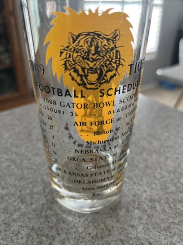 1969 Mizzou Missouri Tigers Football Homecoming Drink Glass Tumbler W/Schedule Cover