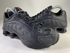 Nike Shox R4 Black Max Orange Womens Size 7.5 Rare Sneakers AR3565-004 - Picture 1 of 9