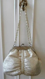 Vintage 1960's Metallic Gold Crepe Fabric Evening Hand Shoulder Go-Go Bag - Picture 1 of 7