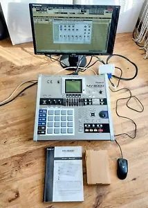 Roland MV-8000 Production Studio/Sampler with VGA board. Excellent Condition ! - Imagen 1 de 16