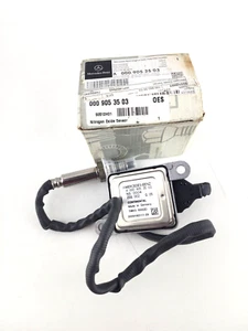 Genuine Mercedes NOx Sensor Upstream Front A0009053503 Sprinter E350 GL350 ML350 - Picture 1 of 4