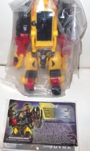 Transformers Animated RAZORCLAW Botcon 2011 Deluxe Class SEALED MIP - Picture 1 of 2