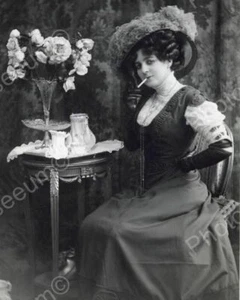 Victorian Woman Smoking Pose Vintage 8x10 Reprint Of Old Photo - Bild 1 von 1