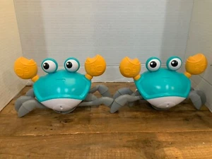 🔥 🦀 Pair of Sensing DANCING MOVING CRABS Baby Crawling Musical Toy 🦀 🔥 - Bild 1 von 4