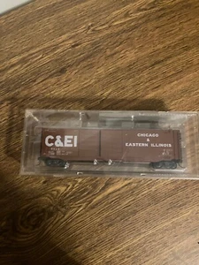 Treno elettrico scala HO da collezione Kadee C & EI Standard 50' Boxcar - Foto 1 di 3