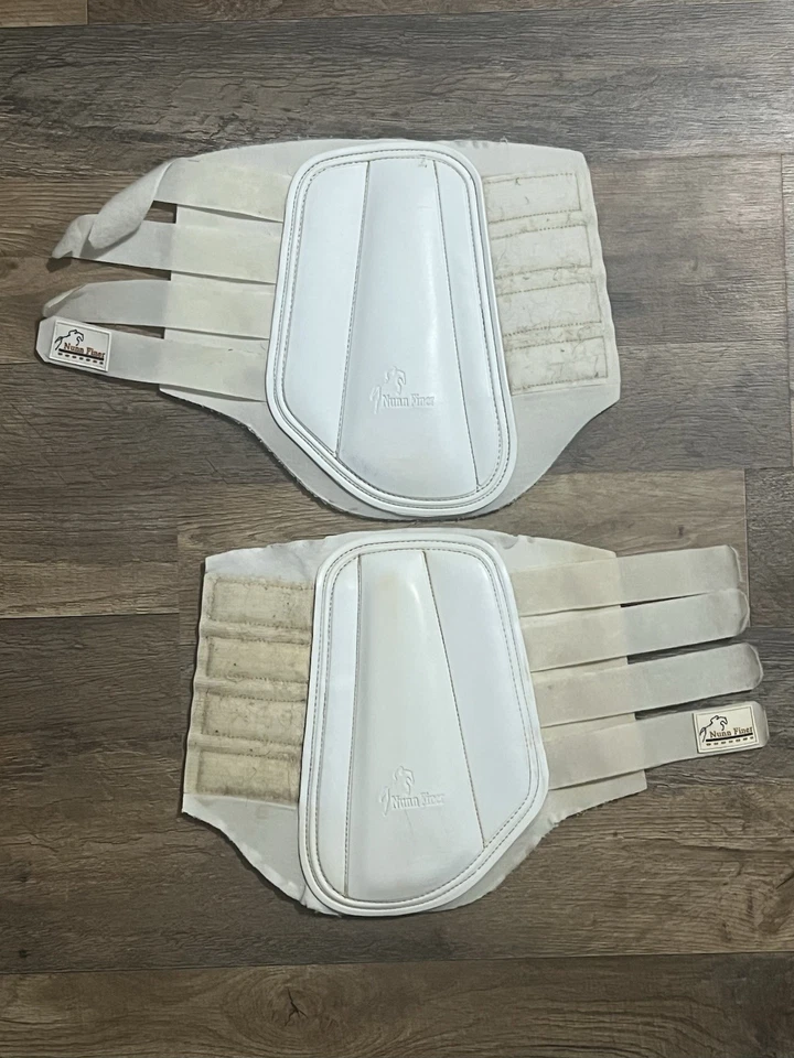 Botas de Cepillado Nunn Finer Férula Tendón Caballo Tack Blanco Mediano Foto 1 de 4